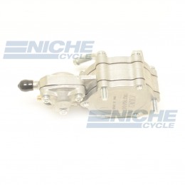 NEW - FUEL PUMP DF52-82